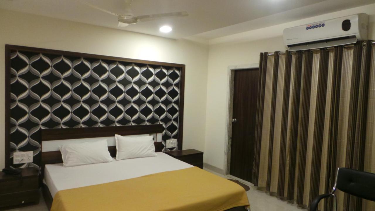Hotel Galaxy Residency Vasai Ngoại thất bức ảnh